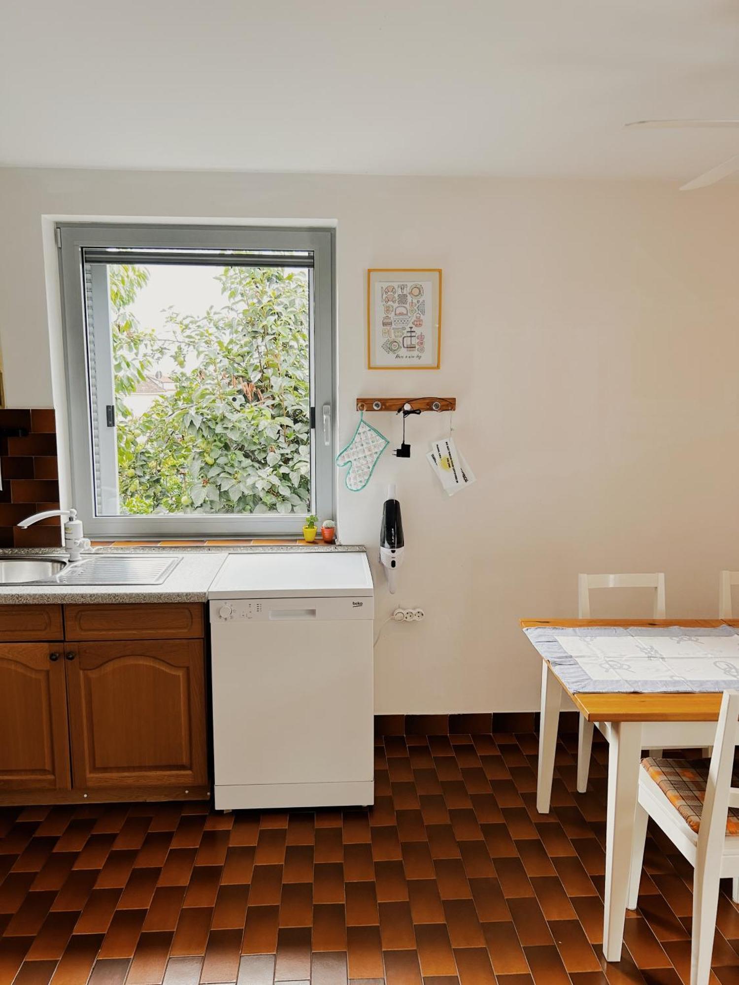赞布雷提亚Sunny House公寓 外观 照片