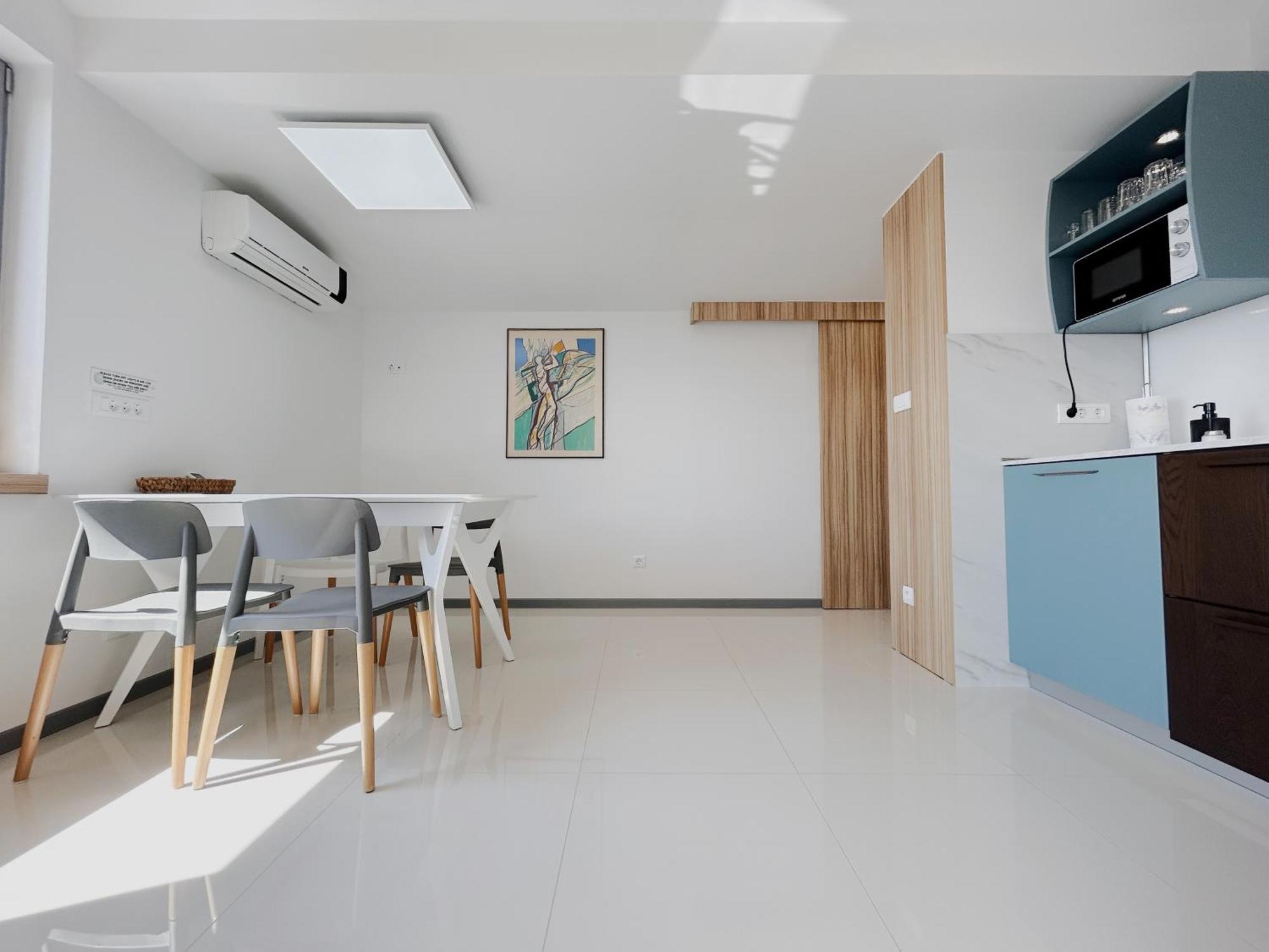 赞布雷提亚Sunny House公寓 外观 照片
